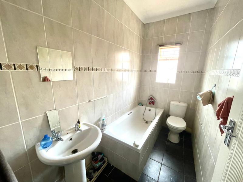 2 Bedroom Property for Sale in Baillie Park North West